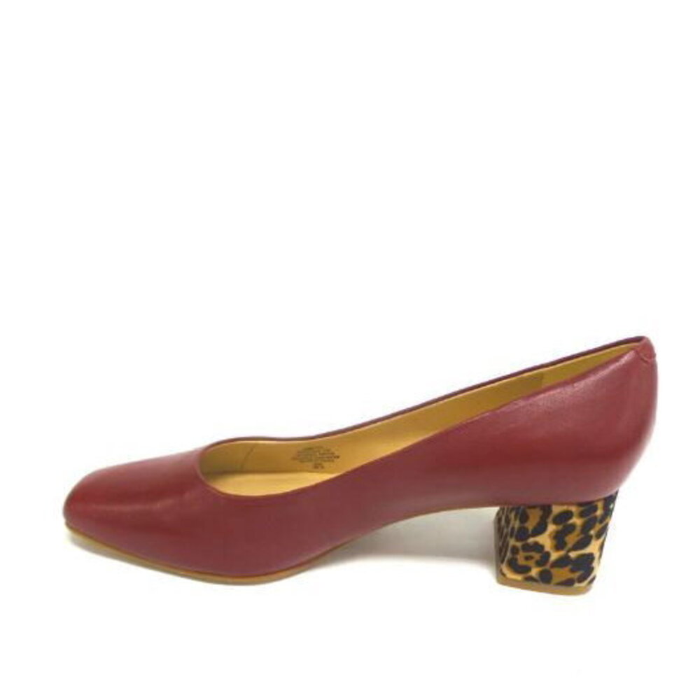 Isaac Mizrahi Leather Pump with Leopard Block Heel Mahogany - Medium - Picture 4 of 7